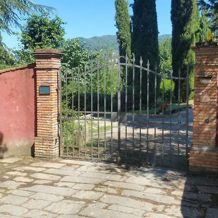 Villa Il Fienile Del Colle à Pescia Extérieur photo