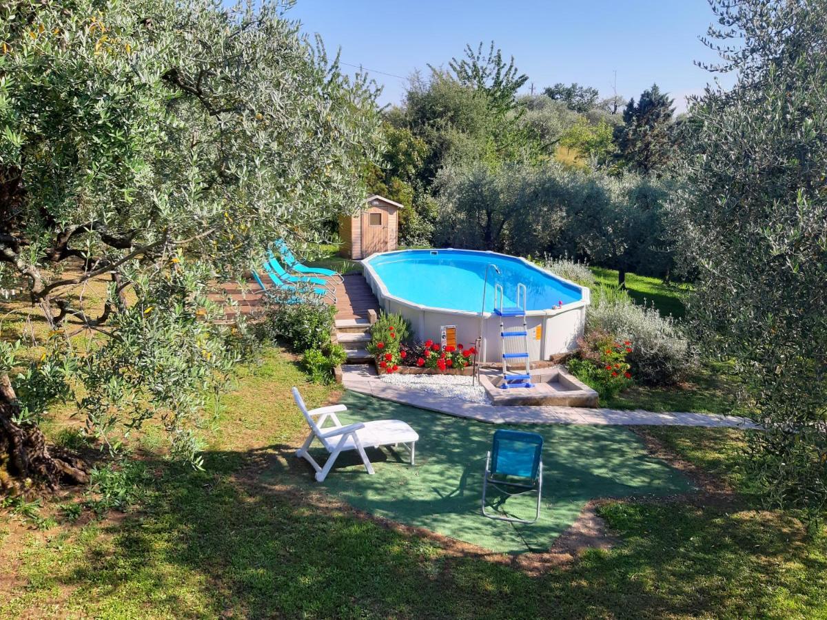 Villa Il Fienile Del Colle à Pescia Extérieur photo