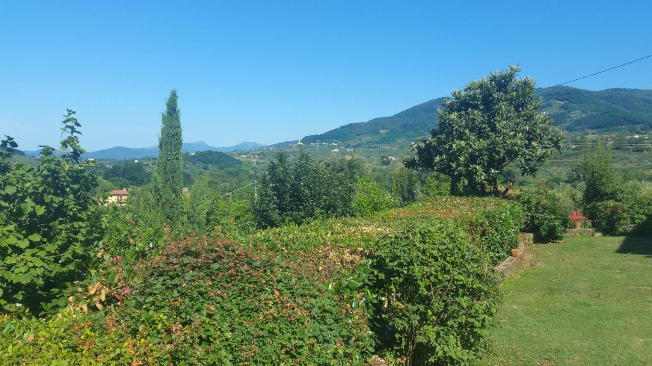 Villa Il Fienile Del Colle à Pescia Extérieur photo