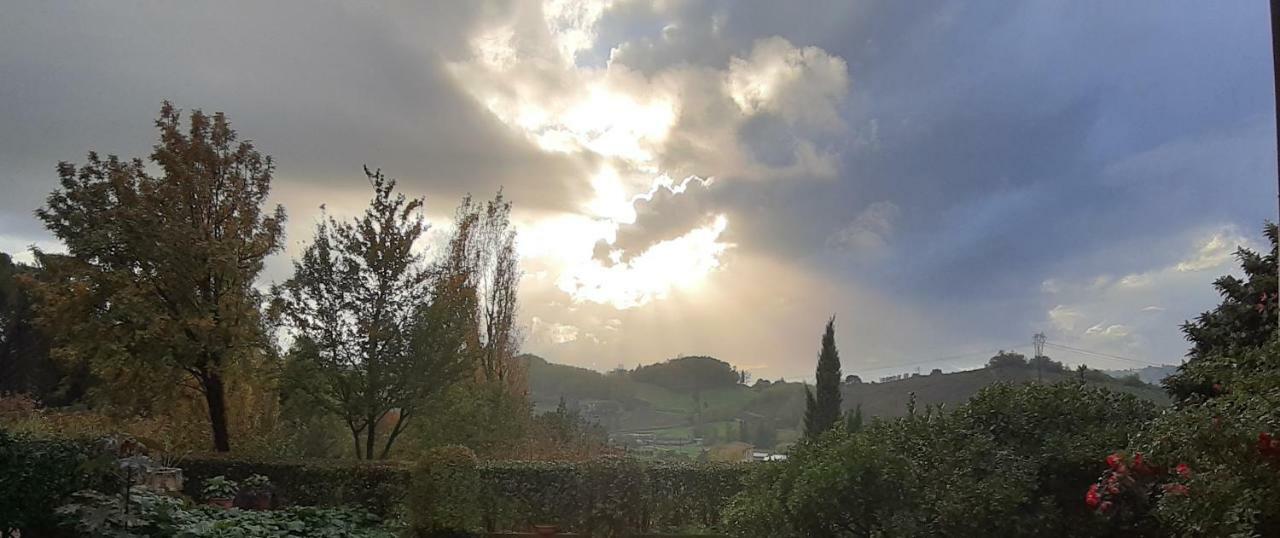 Villa Il Fienile Del Colle à Pescia Extérieur photo